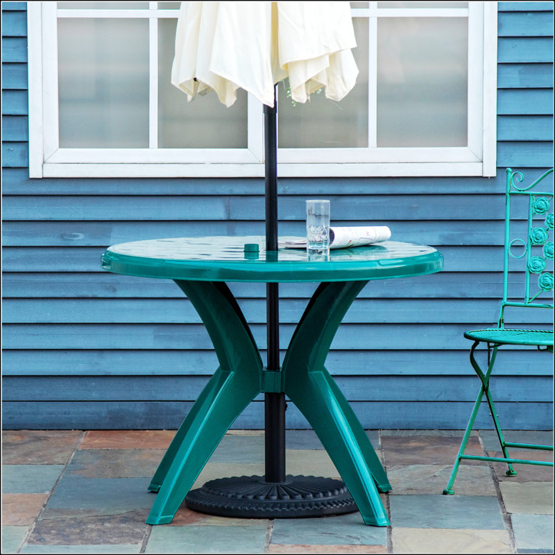 Table de patio ronde en plastique avec trou pour parasol pour les repas à l'extérieur, parfaite pour le jardin, la cour et les rassemblements au bord de la piscine
