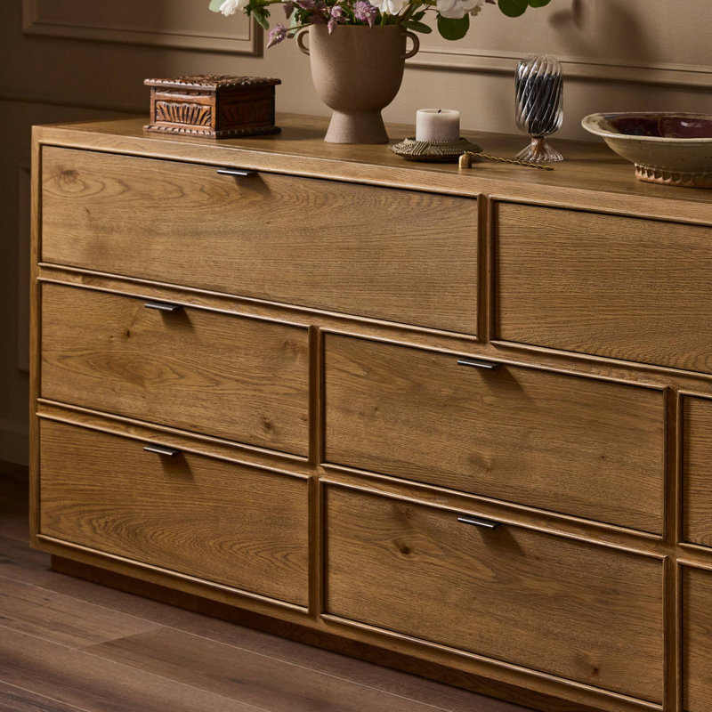 Kodo 8 Drawer Dresser-Light Brown Oak
