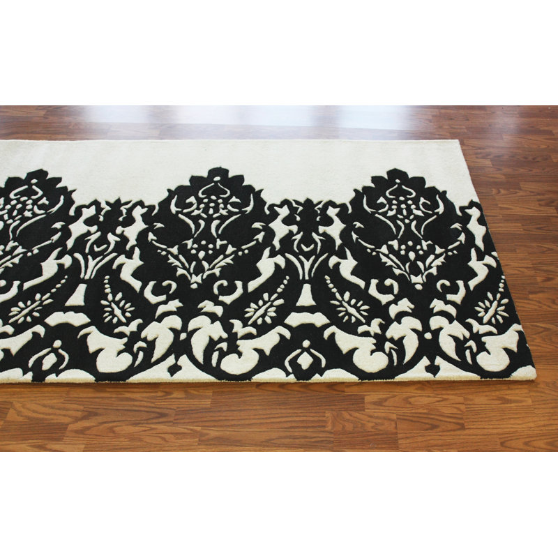 Dvira Indoor Rug, 5' x 8'