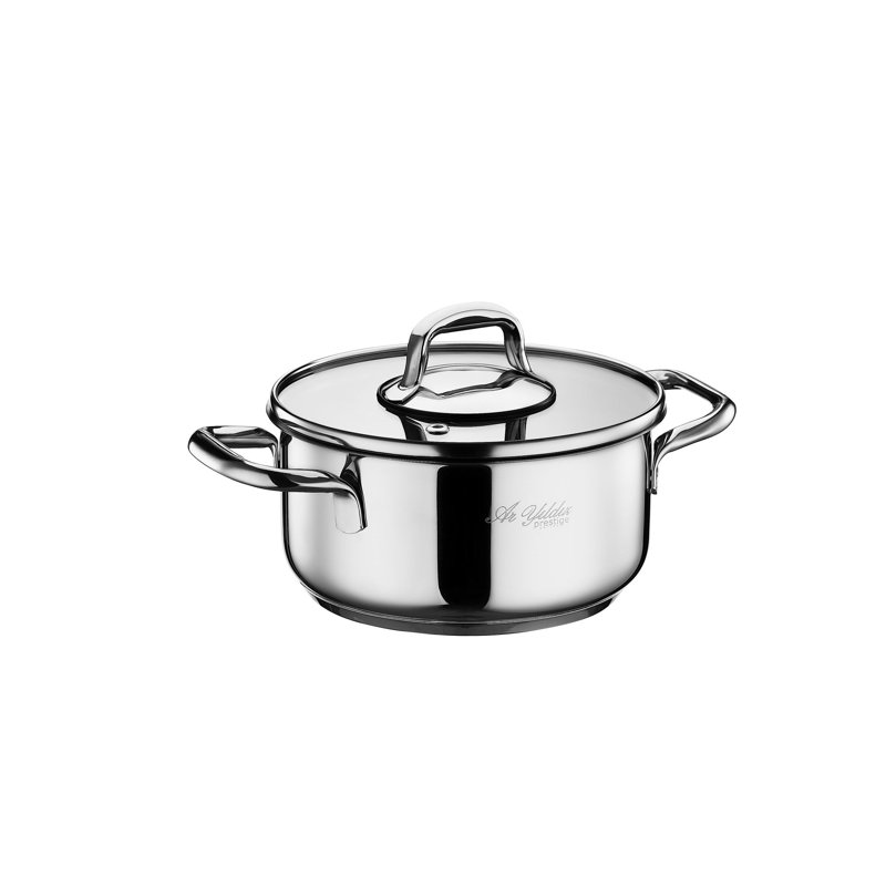 Ensemble de casseroles