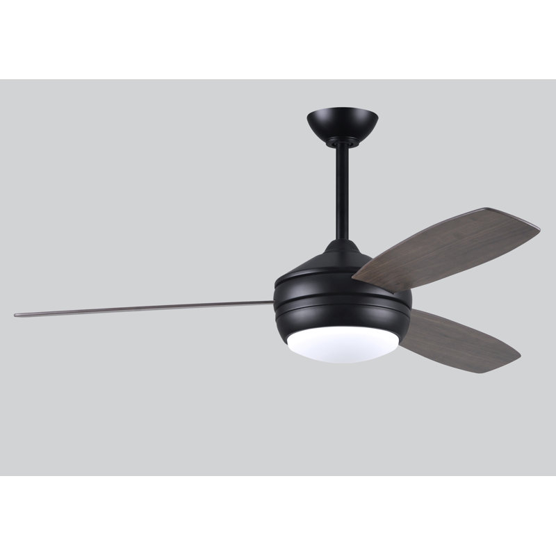 Ventilateur de plafond DEL standard à 3 pales de 56 po Kohlmar avec commande murale et ensemble d'éclairage inclus