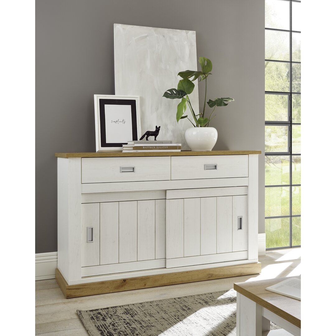 Sideboard Sheyla aus Massivholz 152 cm