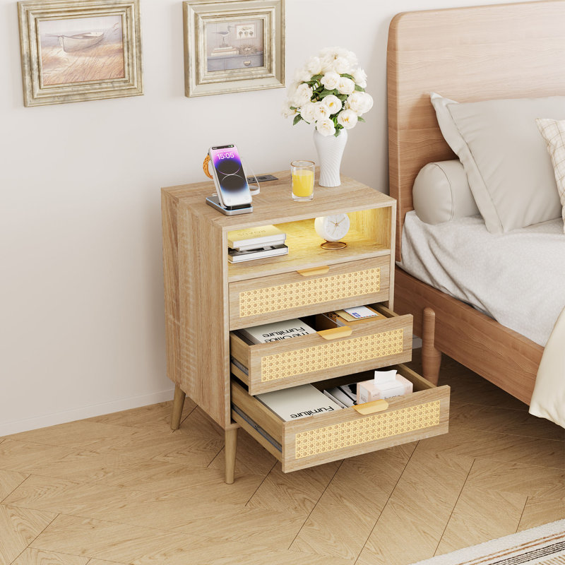Table de chevet 3 tiroirs en rotin avec lumière DEL et prise de recharge, Individuel