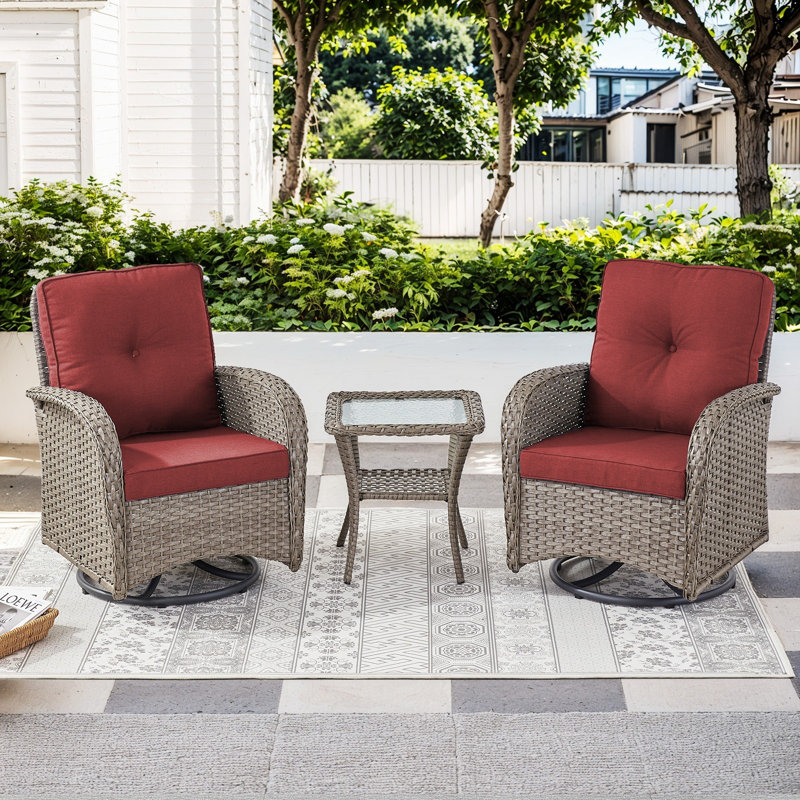 Chaise berçante pivotante en osier avec coussins Halit, Rouge