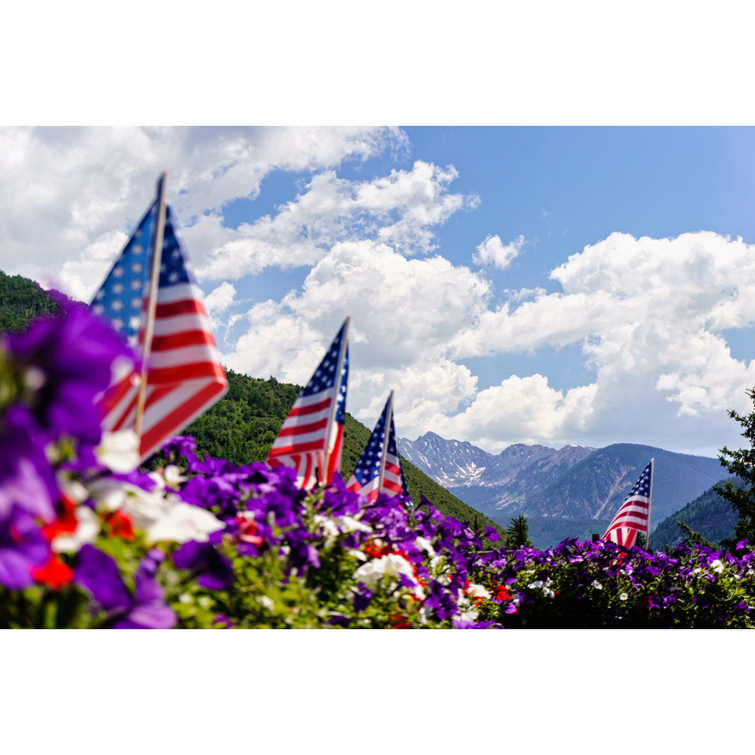 Fourth Of July Mountain von Adventure_Photo - Drucken