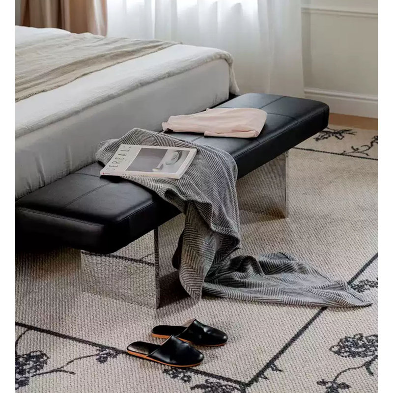 Banc minimaliste moderne en cuir et acier inoxydable noir pour chambre et salon, H 16,54 po x l 62,99 po x P 15,75 po