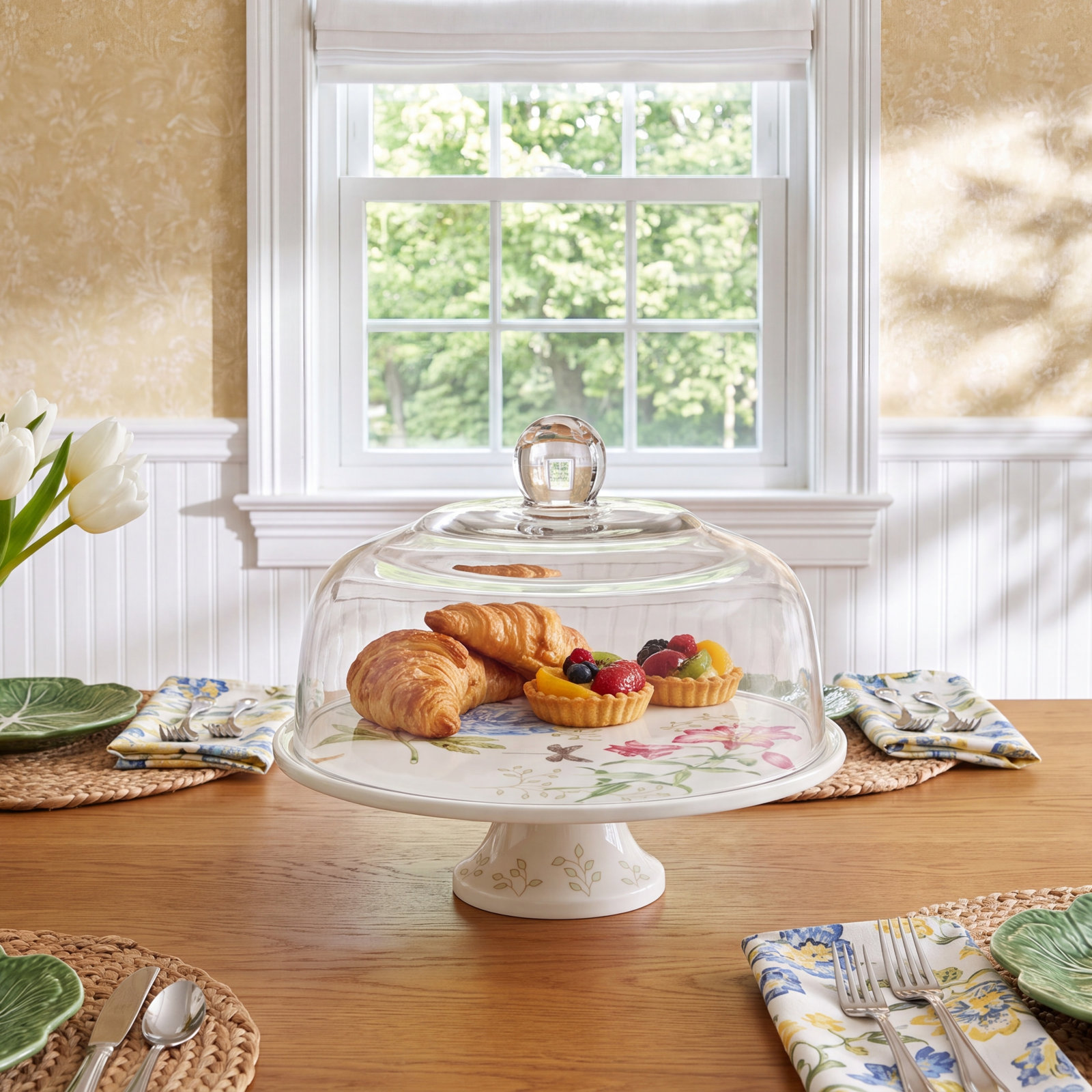 Porcelain Cake Stand
