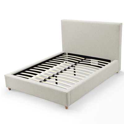 Meduse Upholstered Bed