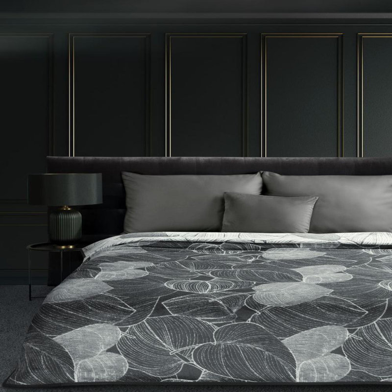 Hiawatha Bay Isle Home Blanket