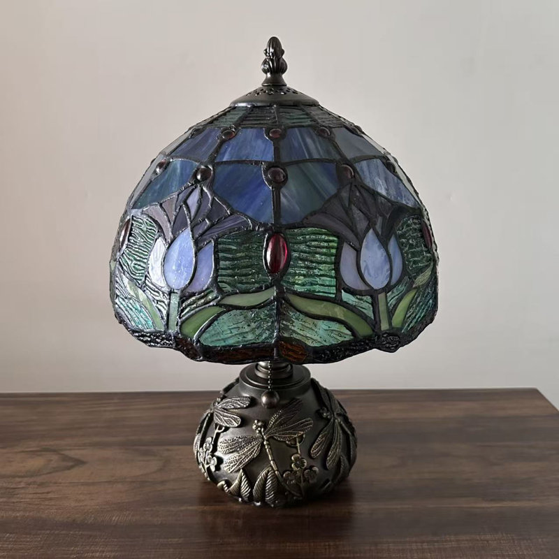 Lampe de table Haydee Tiffany tulipes bleues et mauves en verre teinté avec ampoule DEL Base l 10 po x P 10 po x H 14 po