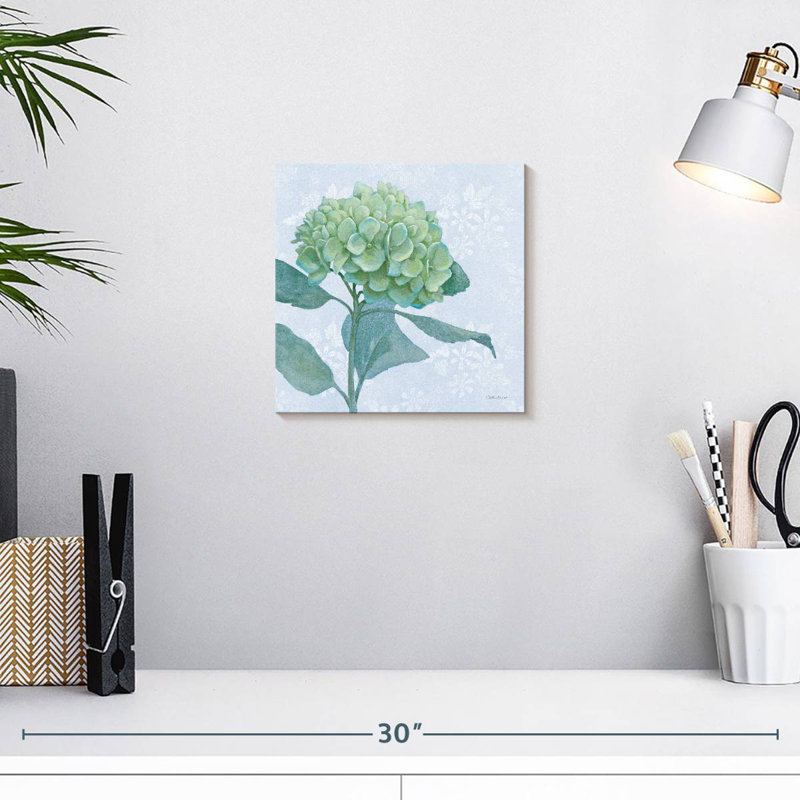 Aldoris Blue Hydrangea Light
