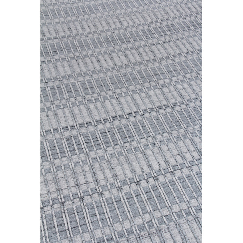 Provident Geometric Area Rug in Silver, Rectangle 6' x 9'