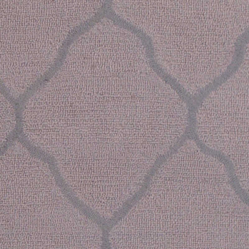 Tapis beige / gris touffeté à la main