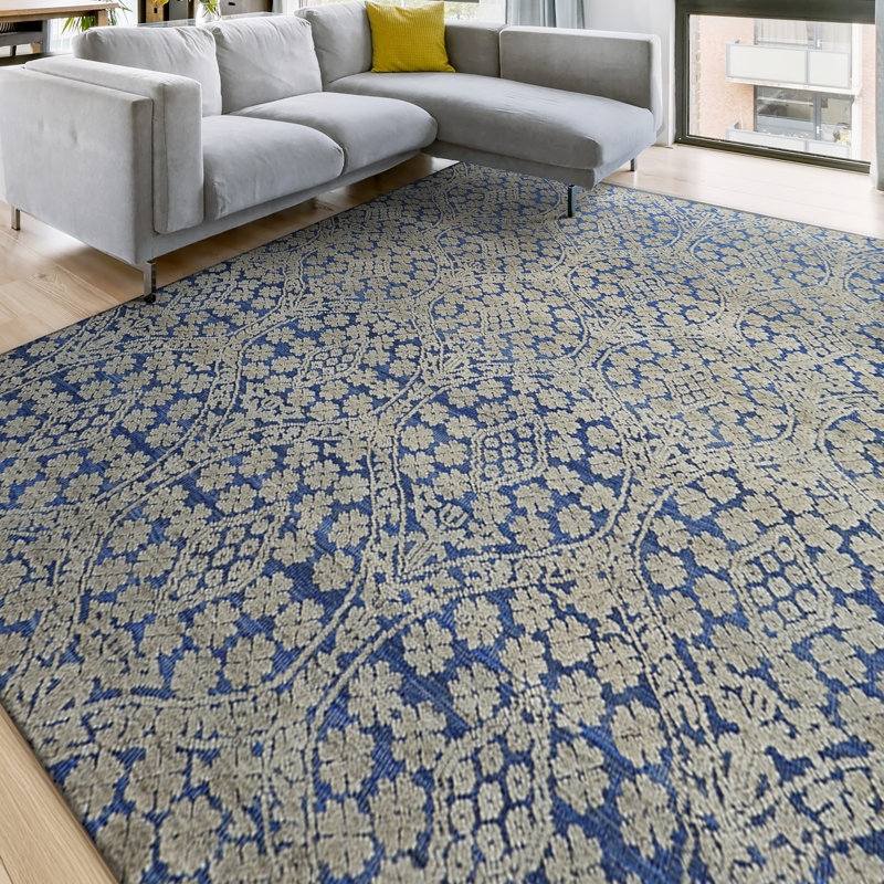 Wool Damask Area Rug in Blue, Rectangle 8' x 10'