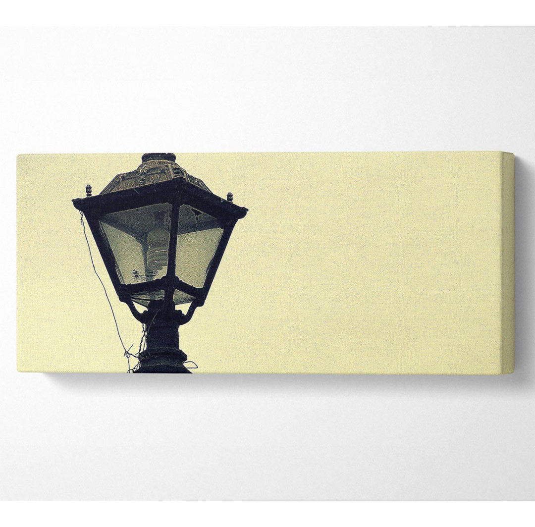 Old Street Lamp - Kunstdrucke auf Leinwand