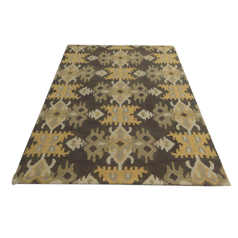 Tapis noir 5 pi 0 po x 8 pi 1 pi Pineland