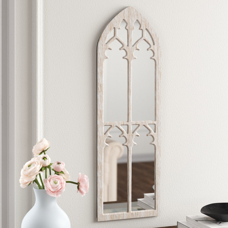 Miroir d'appoint de fenêtre arqué Giovanni Farmhouse, Blanc vieilli