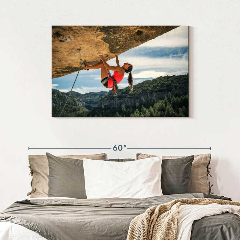 Senne Margalef Rock Climber, 30" H x 45" W
