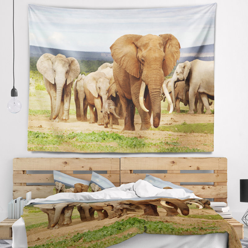 Tapisserie du grand troupeau d'éléphants en Afrique, H 32 po x l 39 po
