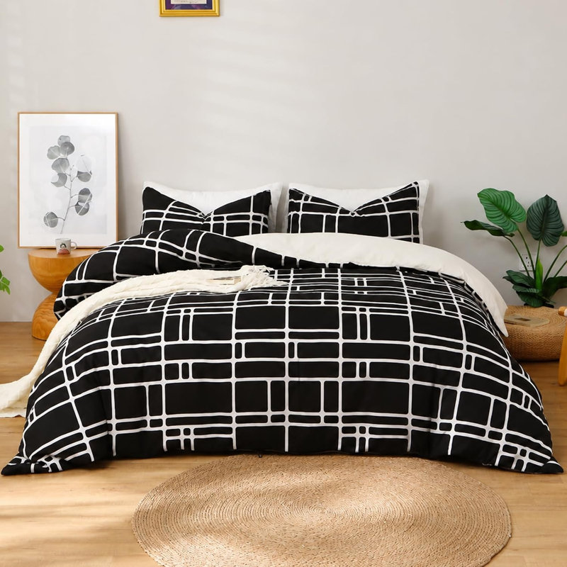 Microfiber Chequered Duvet Cover Set, King Size Bed (240 x 220 cm)