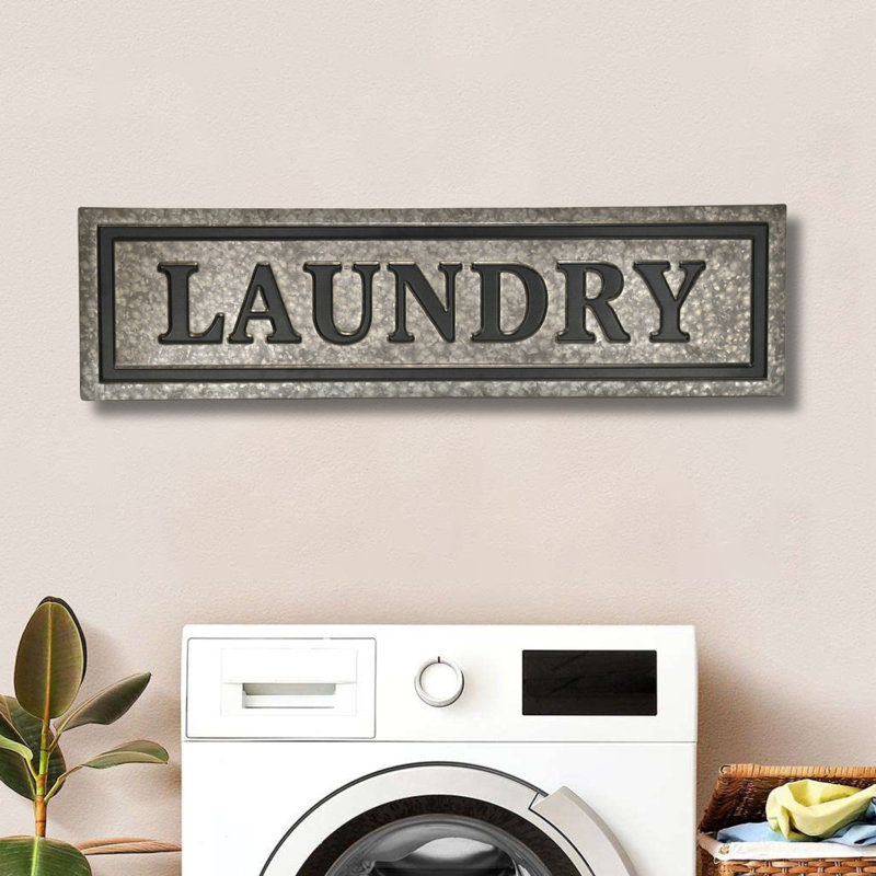 Décoration murale en métal galvanisé The Wording Laundry, Gris