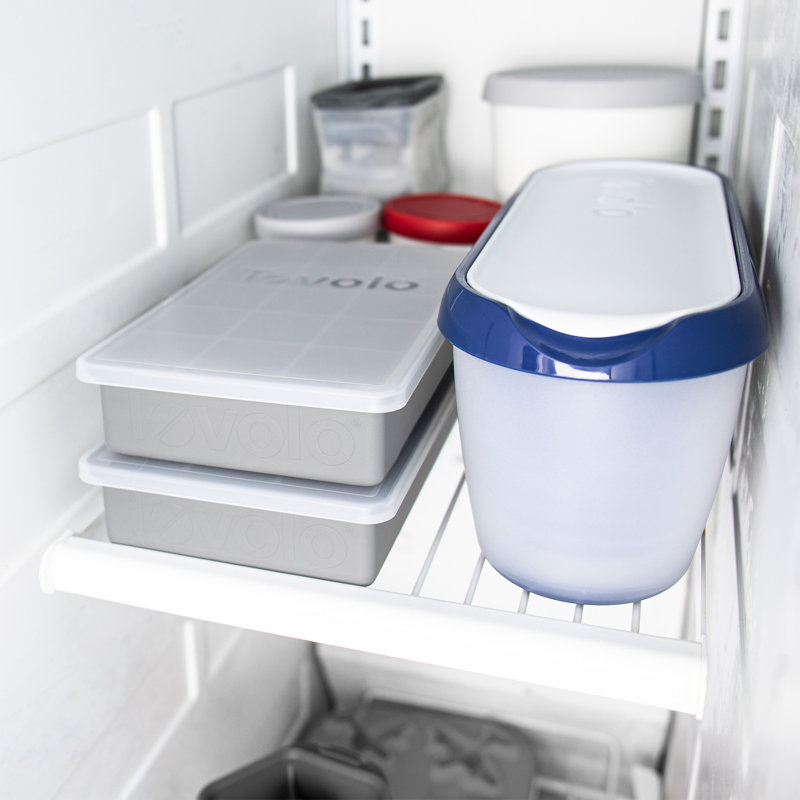 Perfect Cube Ice Tray With Lid, Oyster Gray