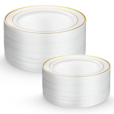 Assiettes en plastique pour 30 invités