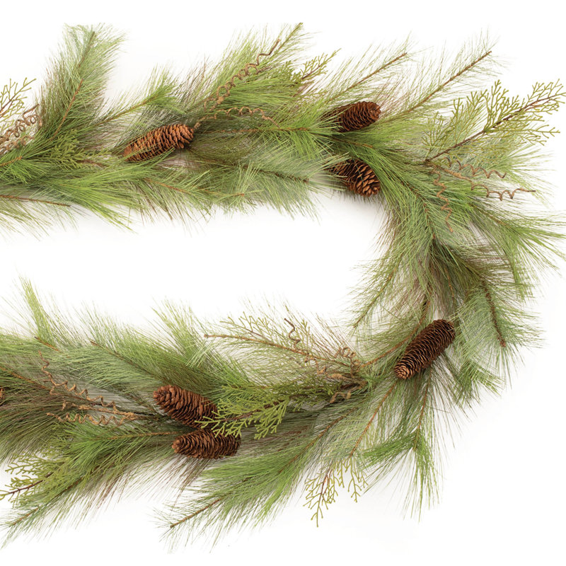Guirlande longue pin et pinecone 6 pi L