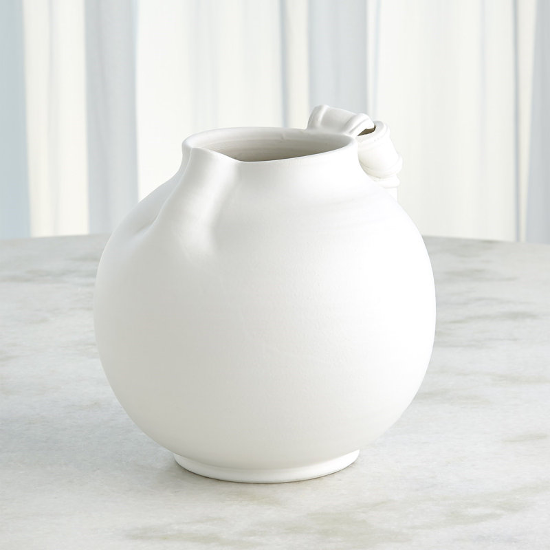 Curt Pitchers-White-Lg