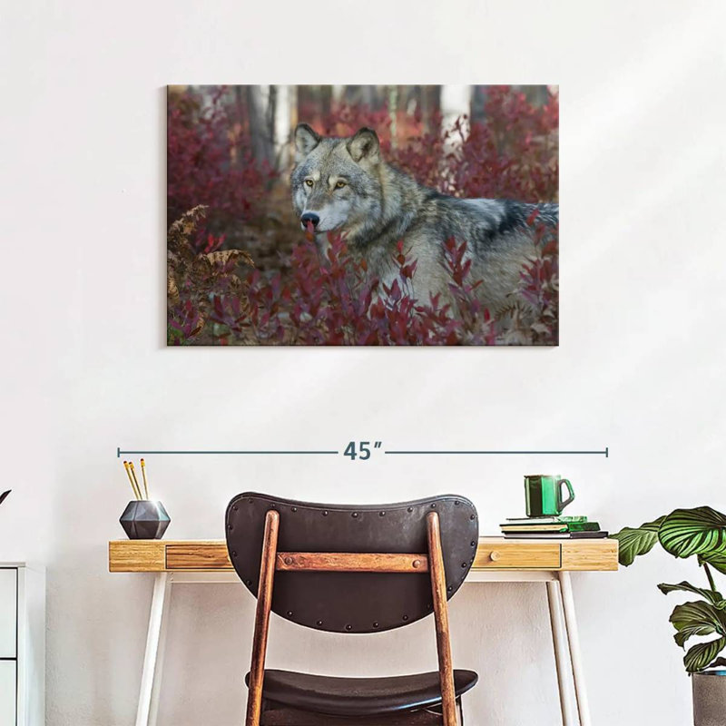 Brampt Gray Timber Wolf, 24" H x 36" W
