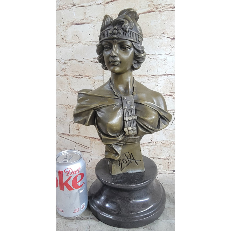 Sculpture Hila Zora d'Emmanuel Villanis