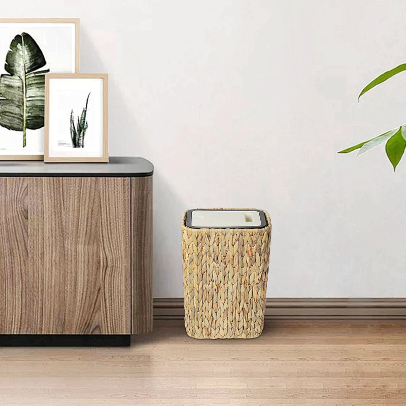 Poubelle, boho avec couvercle, petite poubelle en rotin 2,6 gallons avec couvercle à pression, poubelle tissée et panier à linge 2 en 1 pour salle de bain, cuisine, salon, chambre à coucher