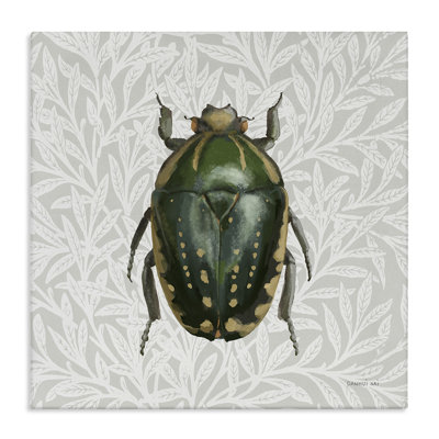 «Beetle with Botanical Motif» par Danhui Nai