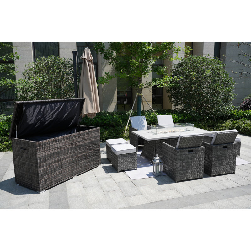 Ensemble de conversation pour 8 personnes avec coussins Aerimyn Fatimawicker / Rattan