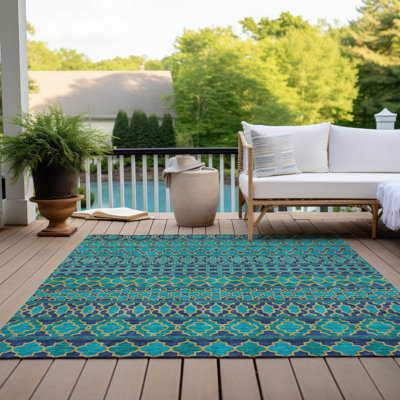 Juli Area Rug