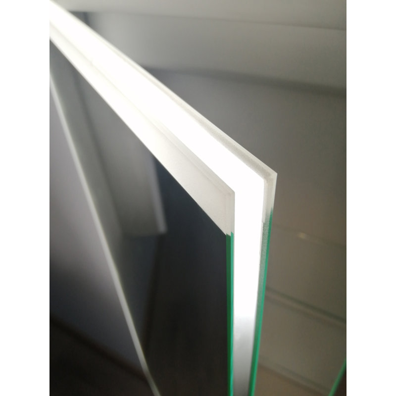 Miroir de pharmacie à fixation en surface l 18 po H 30 po Cassilis
