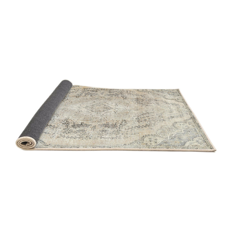 Oriental Indoor Rug, Round 7'