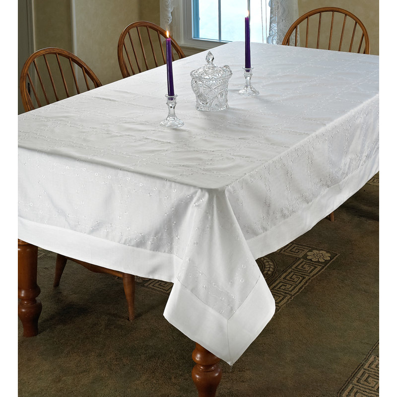 Nappe brodée, L 105 po x l 70 po, Blanc véritable