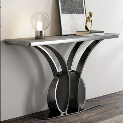 Console légère et luxueuse