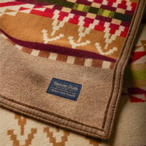 Pendleton Beacon Rock, Throw