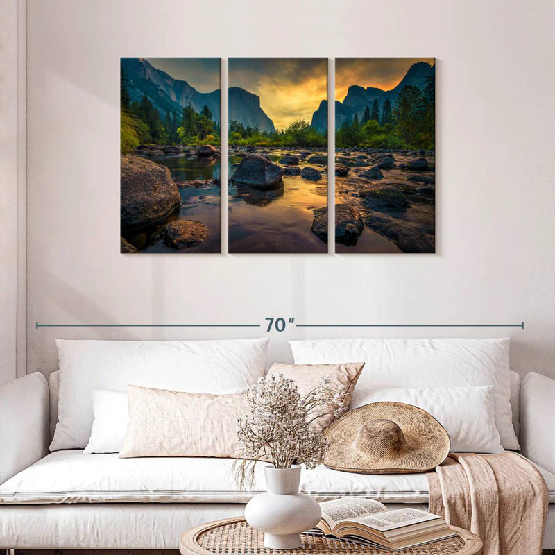 Alvord Sunrise At Yosemite Park, H 28 po x l 45 po