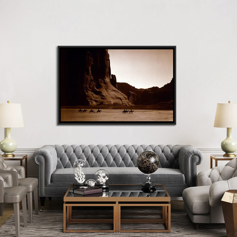 Canyon de Chelly, Arizona, reproduction de photo sur toile, Toile avec cadre noir, Pas de tapis, H 32 po x l 48 po x P 1,5 po