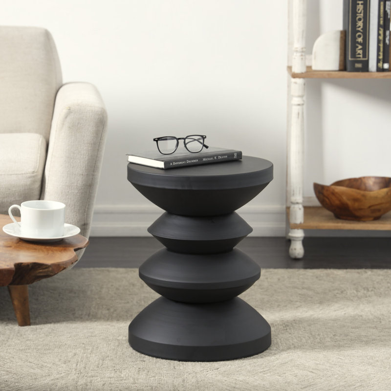Table d'appoint Belana, Noir, H 18 po x l 13,6 po x P 13,6 po
