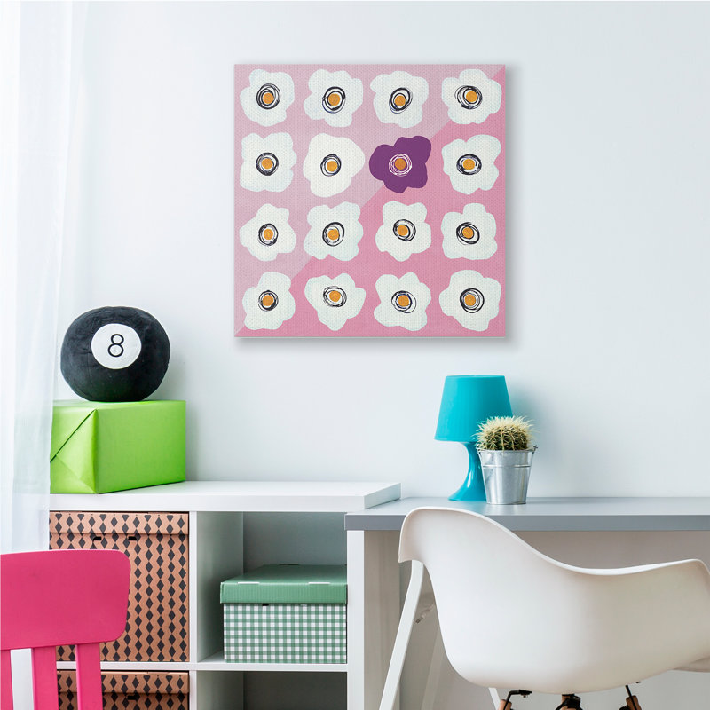 Collage de fleurs blanches mauve sur triangles, Toile tendue, H 30 po x l 30 po