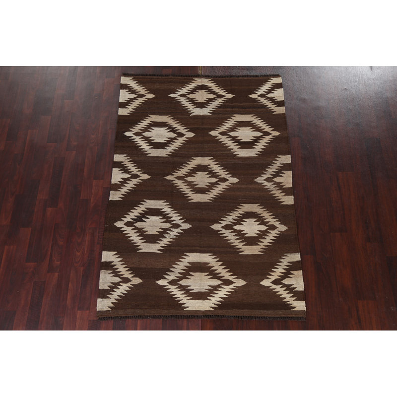 Tapis géométrique rectangulaire en laine à teinture naturelle kilim 4 pi 8 po x 6 pi 8 po