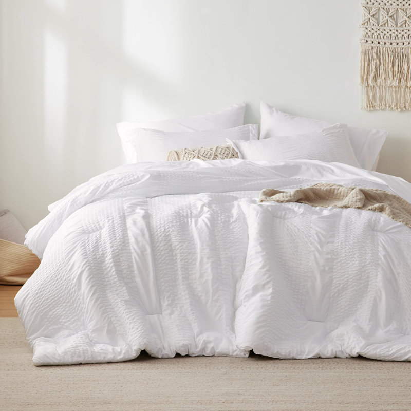 Standard Comforter, White, Queen Comforter + 6 Additional Pieces