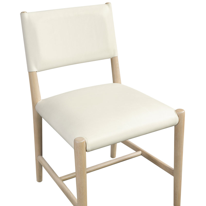 Chaise rembourrée en cuir Andie, Cuir crème végétalien, Teint naturel