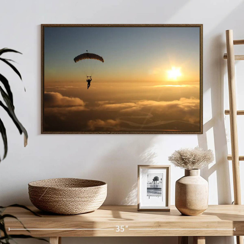 Saut en parachute, 25 po x 17 po, Cadre flottant en noyer