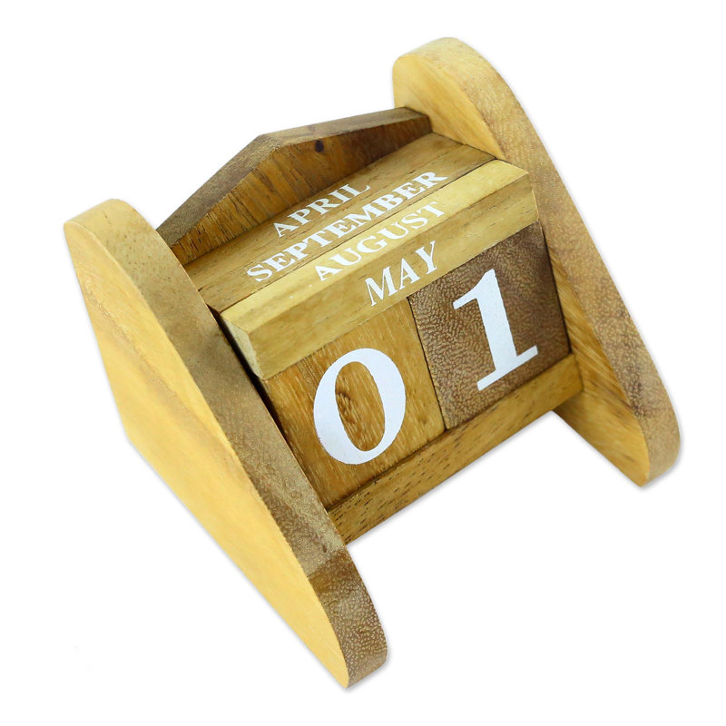 Calendrier de bureau en bois Shandra
