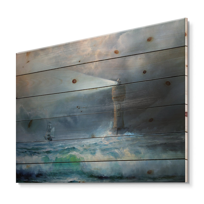 Phare qui brille pendant la nuit orageuse II - Impression nautique et côtière sur bois de pin naturel